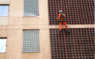 building cleaning services in dubai